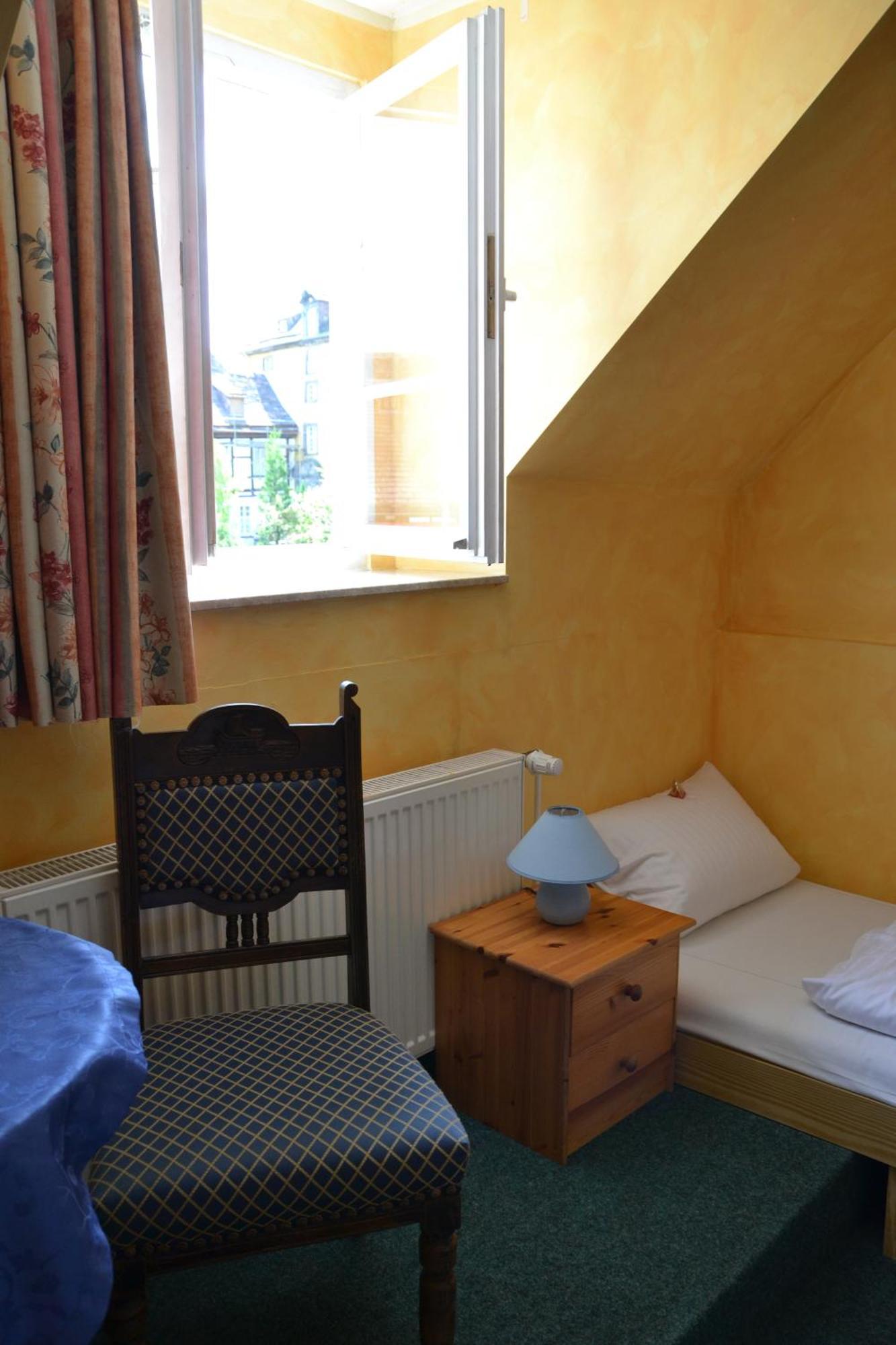 Tonenburg Hotel Höxter Værelse billede
